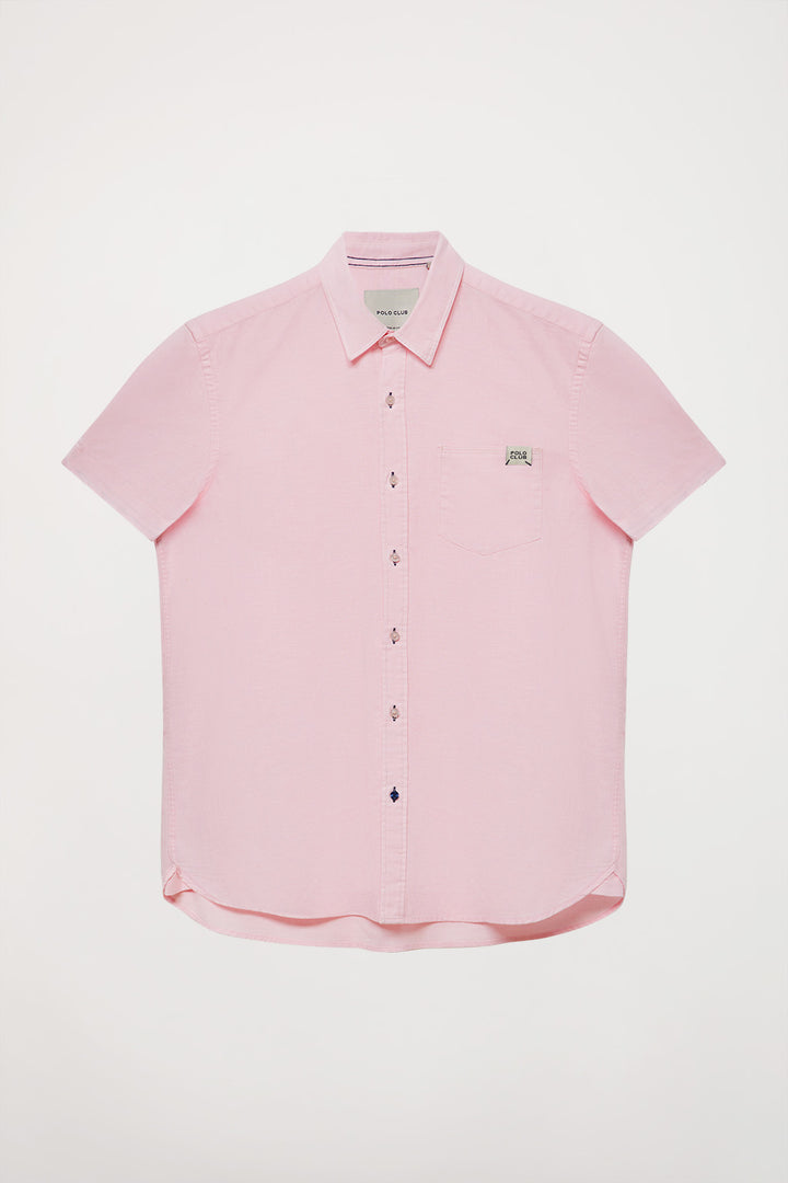 Camisa rosa de linho com bolso no peito