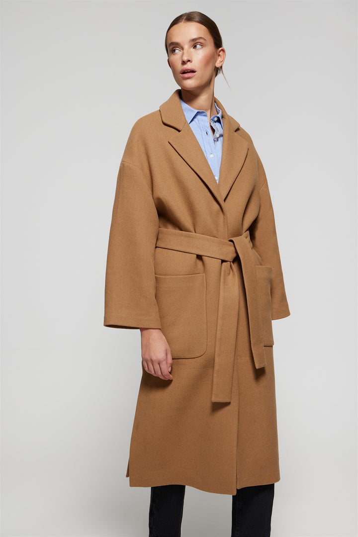 Camel felt-texture coat with belt and Polo Club details