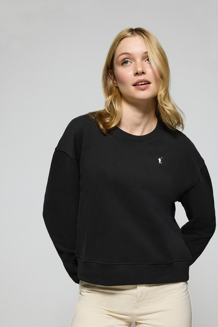 Black round-neck sweatshirt with Rigby Go embroidered logo