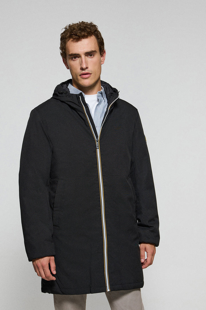 Black puffer coat with hood and bi-coloured Polo Club patch